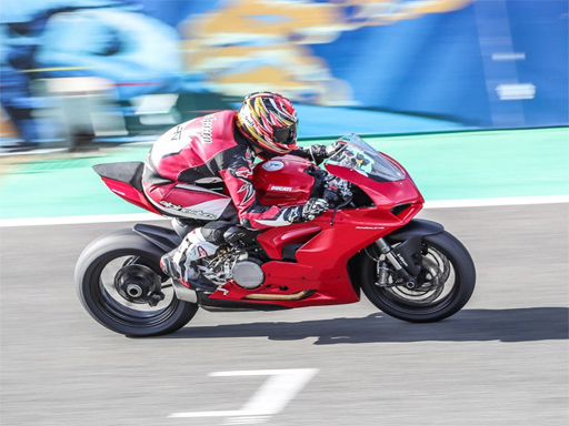 Game Screenshot Ducati Panigale Puzzle